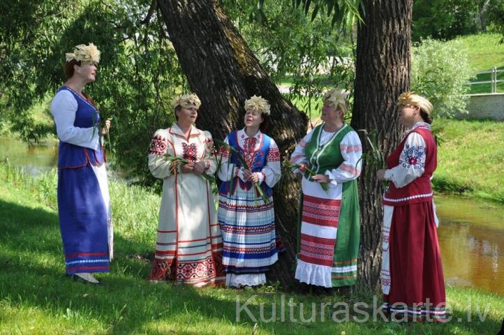 Baltkrievu vokālais ansamblis "Suzorje"